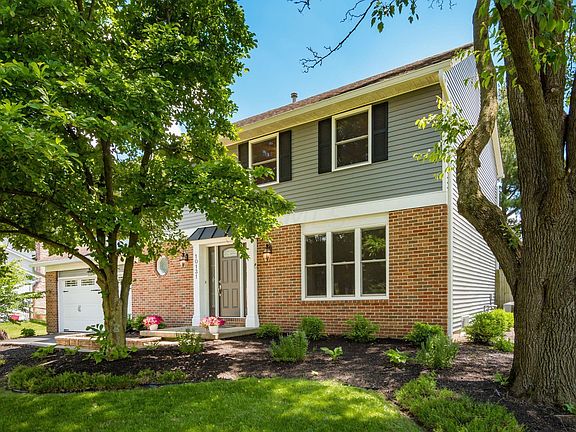 2nd image of 10131 Hounsdale Dr NW