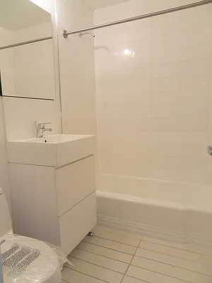 Rented by Stonehenge NYC LLC | media 1