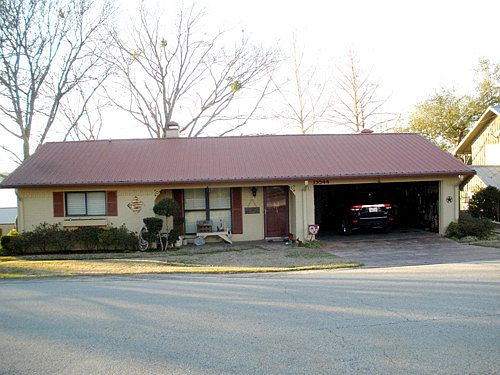 3rd image of 15544 Lakeside Dr