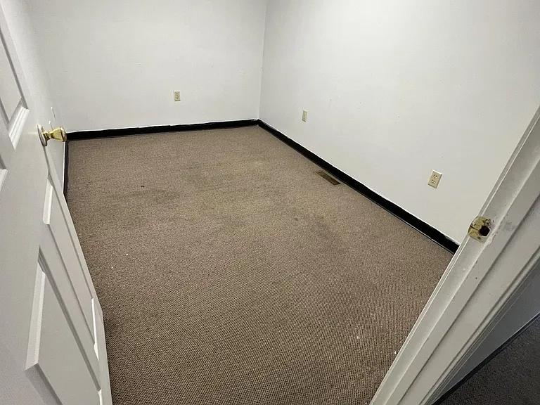 225 Mercer St #1 — Photo 16