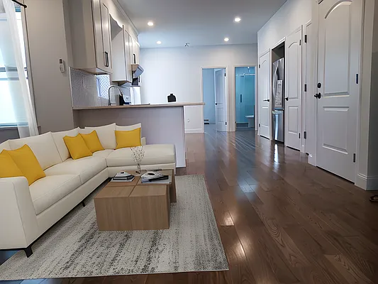 Rented by Brooklyn Property Group LLC | media 2