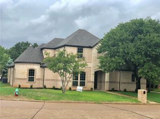 420 Inland Cir, Azle, TX 76020