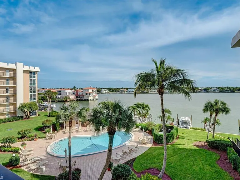 3500 Gulf Shore Blvd N #408 — Photo 23