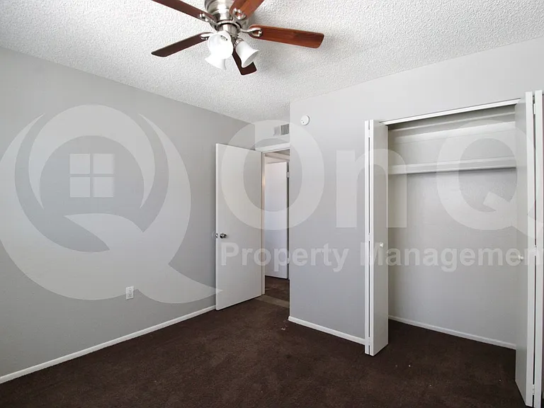 860 E Brown Rd #32 — Photo 13