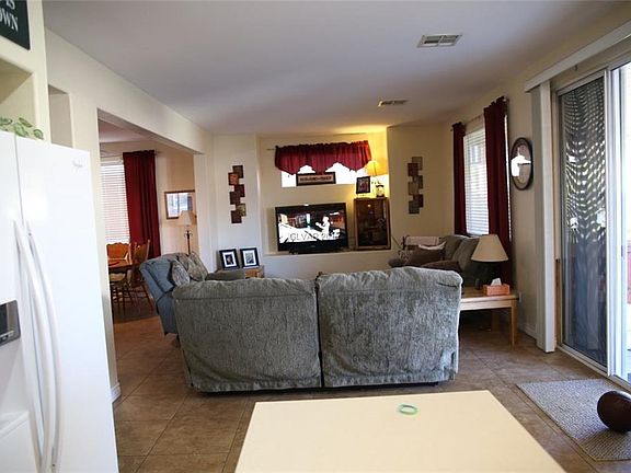 5th image of 6014 Cape Clairmont Ct