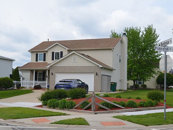 2nd image of 322 Bodega Dr