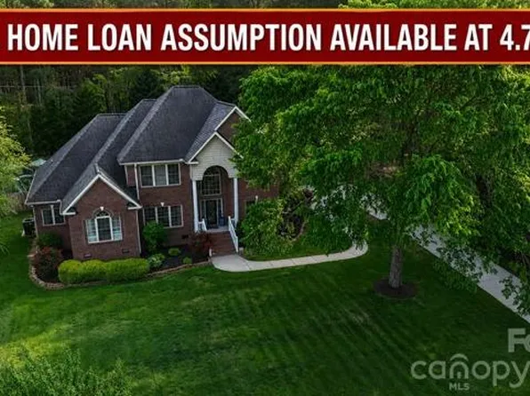 435 Crowders Bluff Ct, Clover, SC 29710