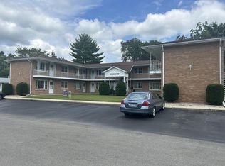 100 N Kidder St APT 7, Plano, IL 60545