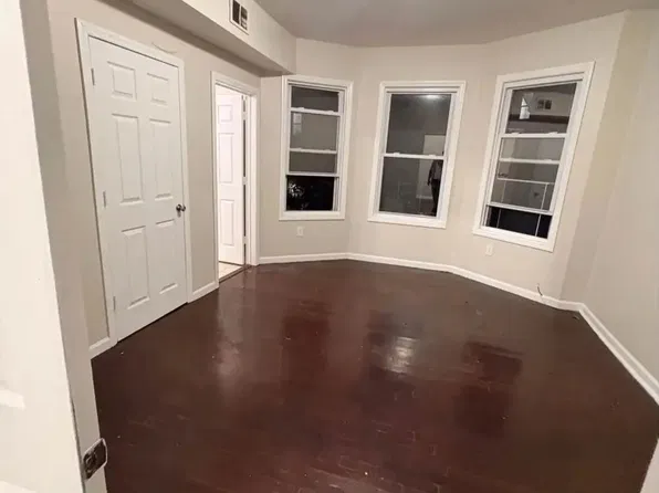 655 S 19th St, Newark, NJ