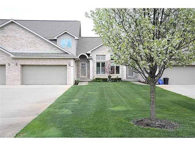 673 Olde Ivy Ln photo 1
