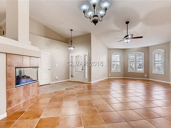 4th image of 8017 Harbor Oaks Cir