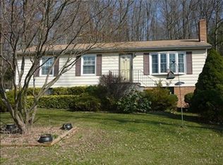 144 Gallows Hill Rd, Garrison, NY 10524