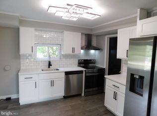 6927 Allentown Rd, Temple Hills, MD 20748