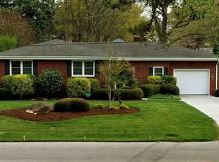 2805 Queen Anne Rd, Virginia Beach, VA 23452
