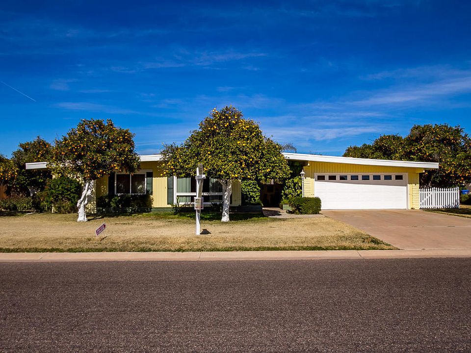 1st image of 3636 E Arcadia Ave
