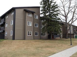 5611 S 9th Ave #105B, Edson, AB T7E1R5