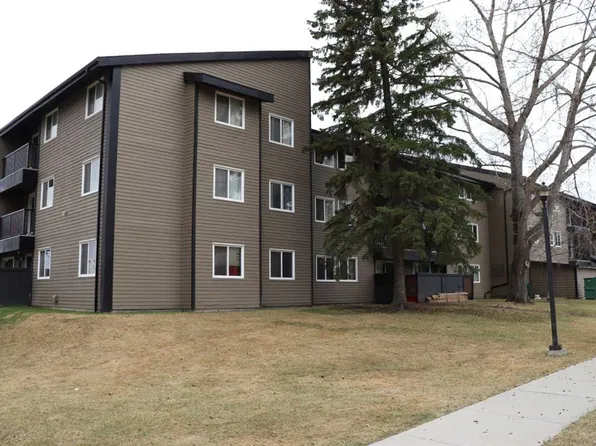 5611 S 9th Ave #105B, Edson, AB T7E 1R5