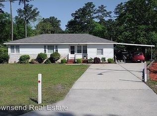 313 Longview Dr, Fayetteville, NC 28311