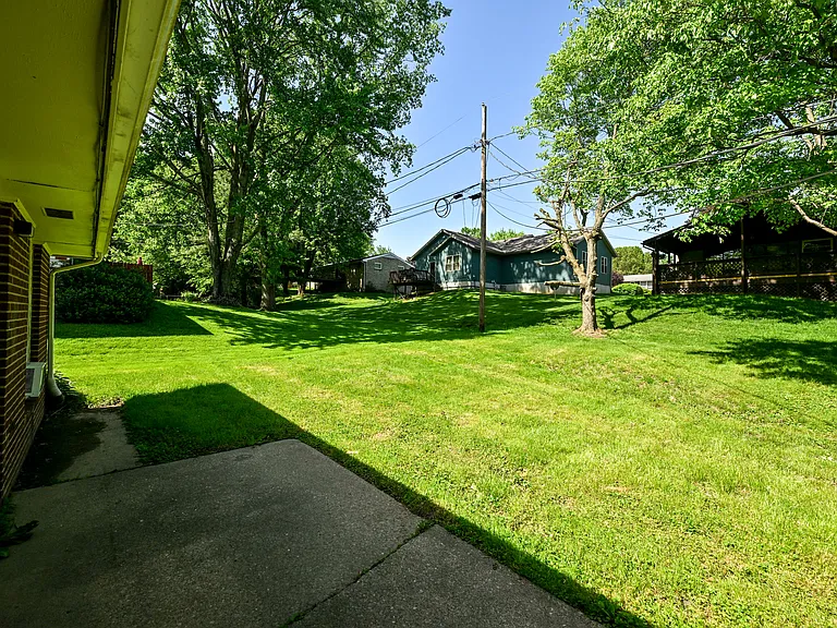 3287 Delray Ave NW — Photo 30