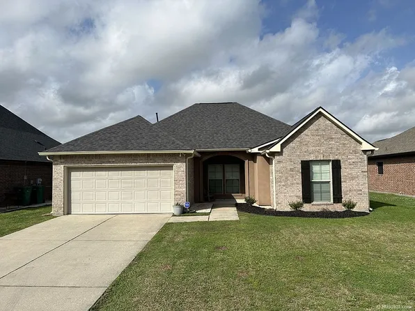 23261 Conifer Dr, Denham Springs, LA 70726