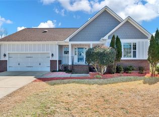 5941 Blue Sky Ln, Hope Mills, NC 28348