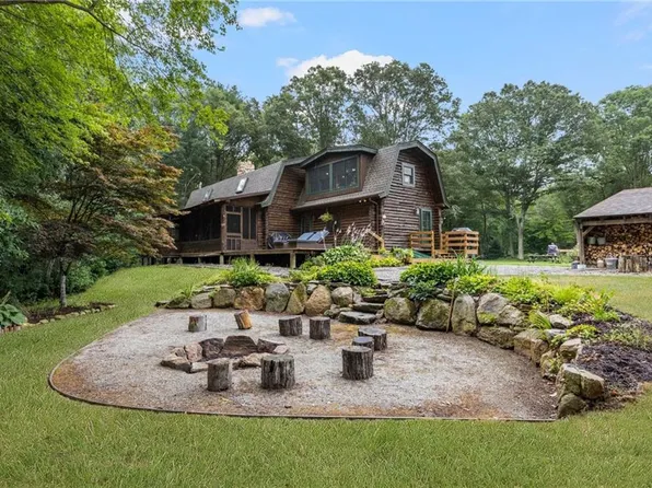 2081 B South County Trl, West Kingston, RI 02892