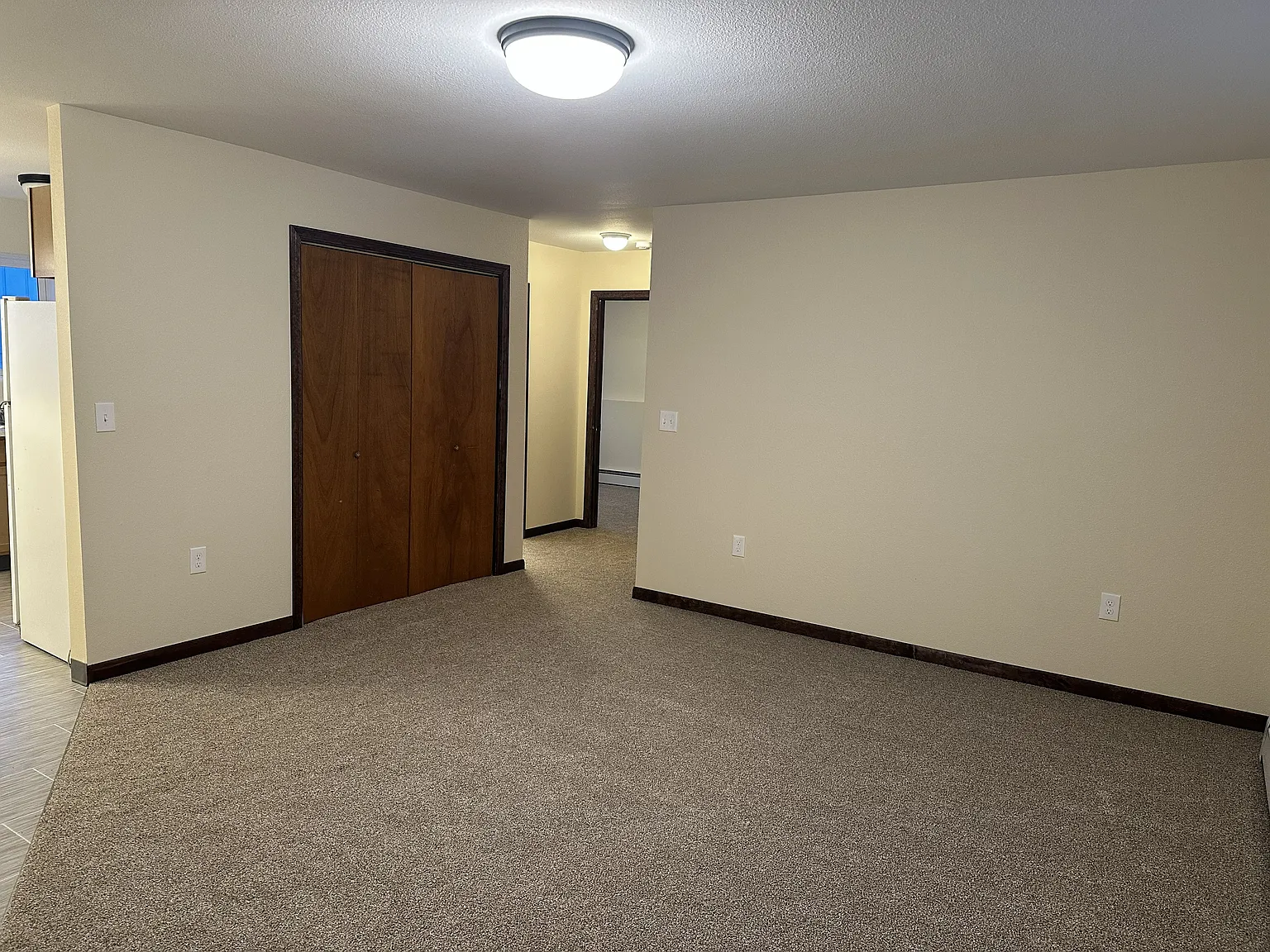 2 bed, 750 sqft, $1,600 — Photo 1