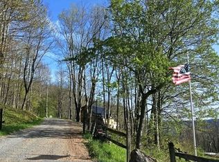 36 Hideaway Trl, Slatyfork, WV 26291