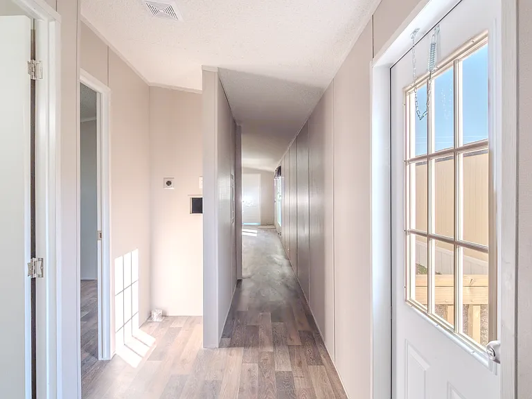 275 N Main St #P2-5 — Photo 5