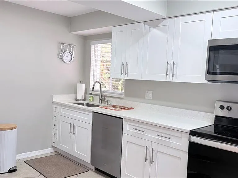 59 Camelot Gardens Blvd #110 — Photo 8