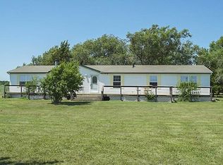 1197 E 30th St N, Wellington, KS 67152