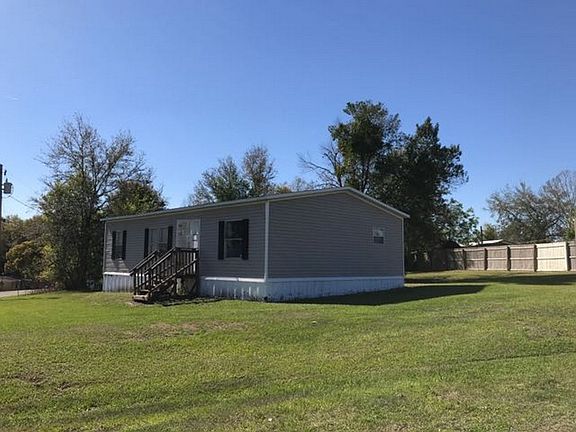 2nd image of 10715 SE 128th St