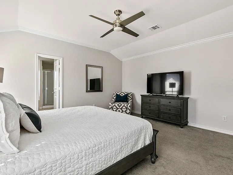 1309 Lonesome Dove Trl — Photo 13