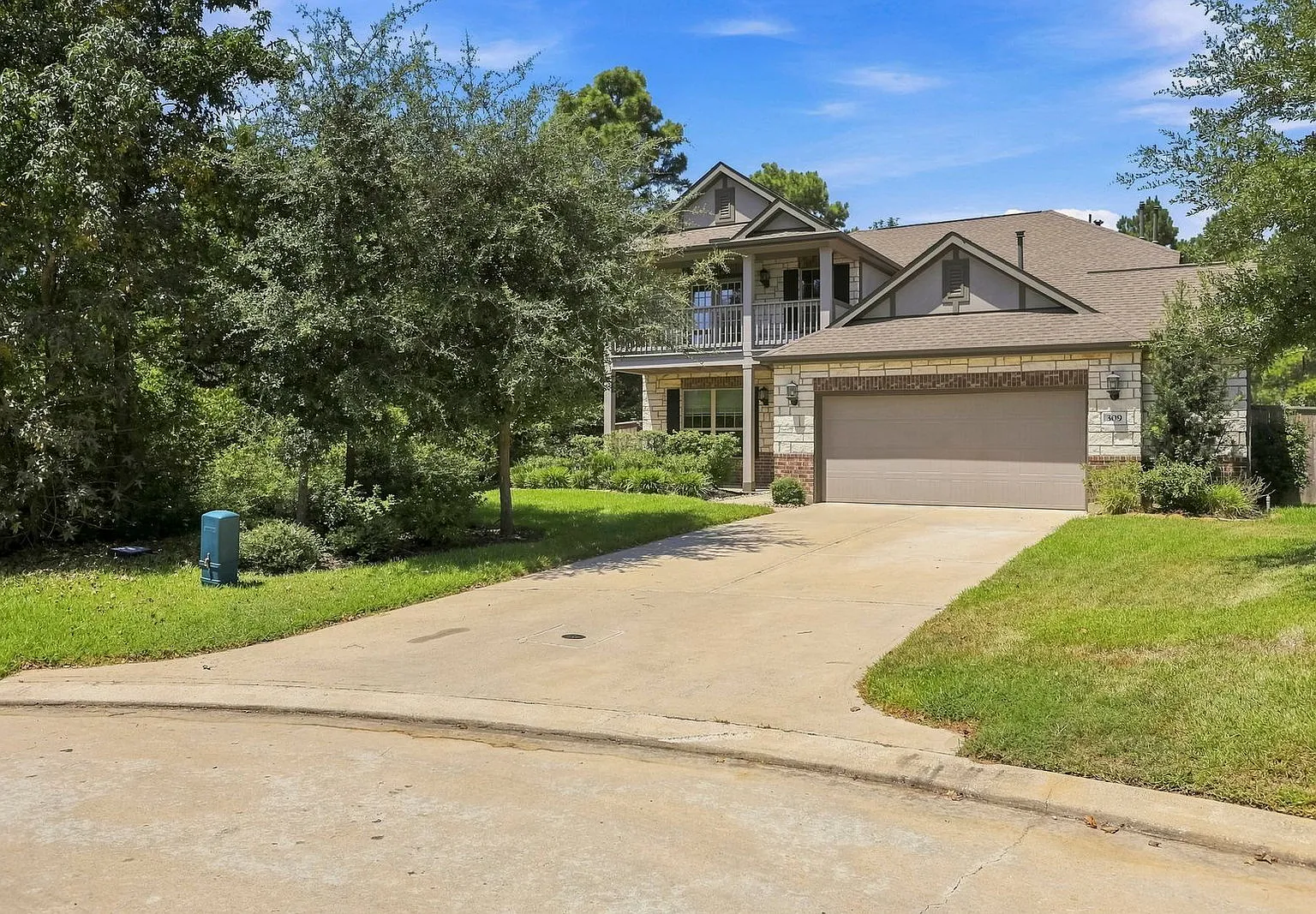 4 bed, 3.5 bath, 2964 sqft, $3,349 — Photo 1