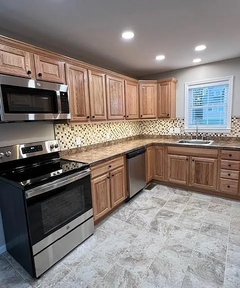 Kitchen Left Side