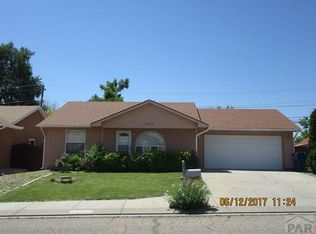 3204 Gem Dr, Pueblo, CO 81005