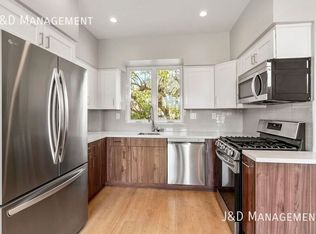 3209 L St #4, San Diego, CA 92102