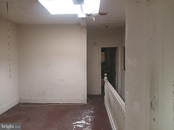 5th image of 2691 Dulany St