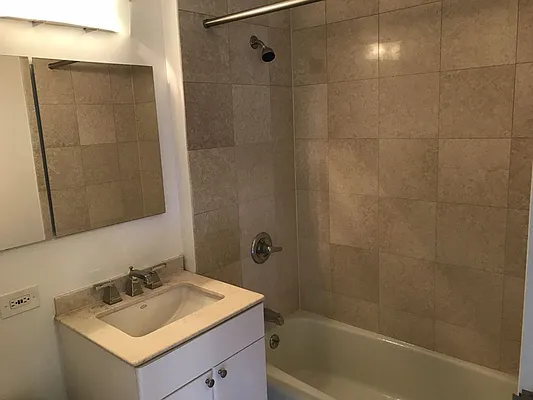 Rented by Stonehenge NYC LLC | media 5