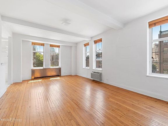 4th image of 405 W 23rd St APT 5E