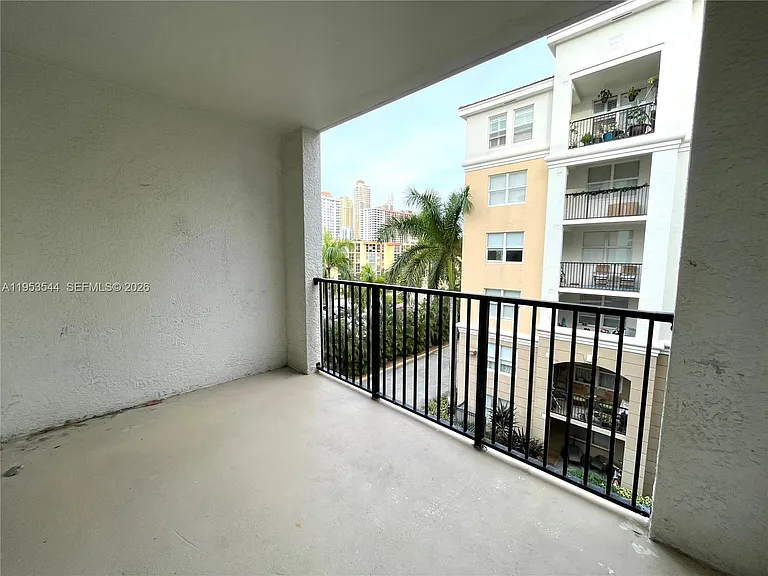 17125 N Bay Rd #3404 — Photo 16