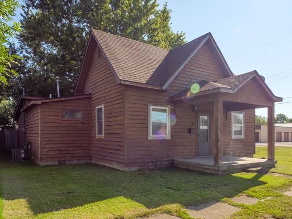 921 W South St, Lebanon, IN 46052