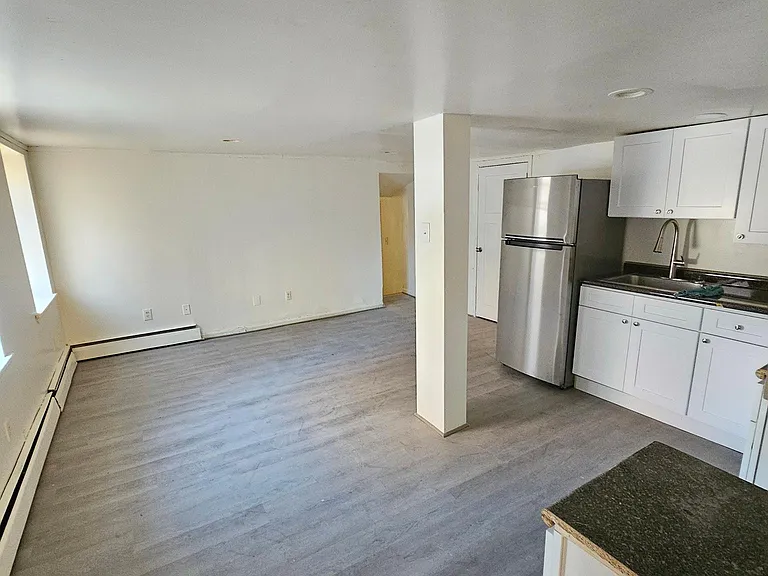 83 Main St #B — Photo 5