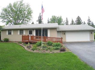 94 Faircrest Rd, Rochester, NY 14623