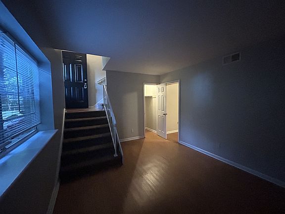 3rd image of 6354 Plantation Dr