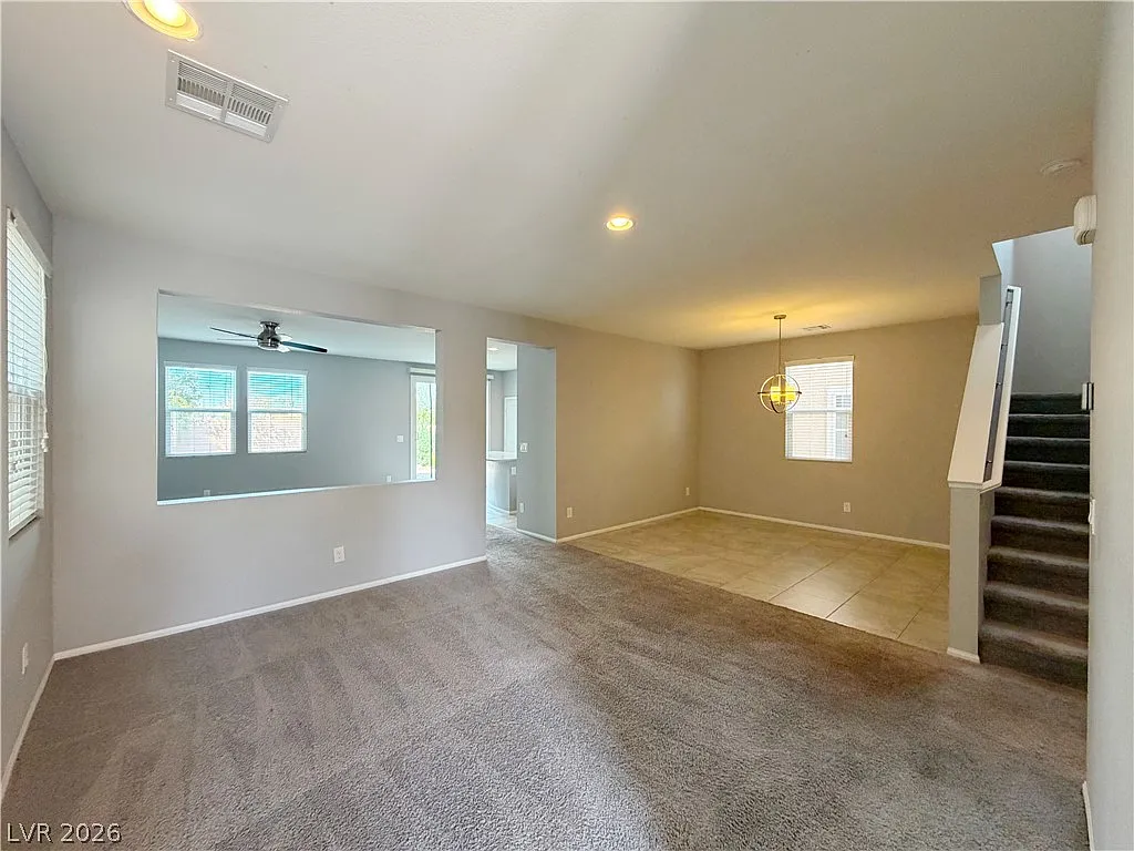 Building Photo - 9386 Barcolobo Ave
