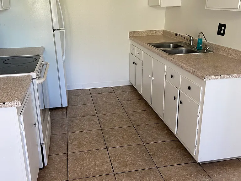 3204 N Michael Way #2 — Photo 6