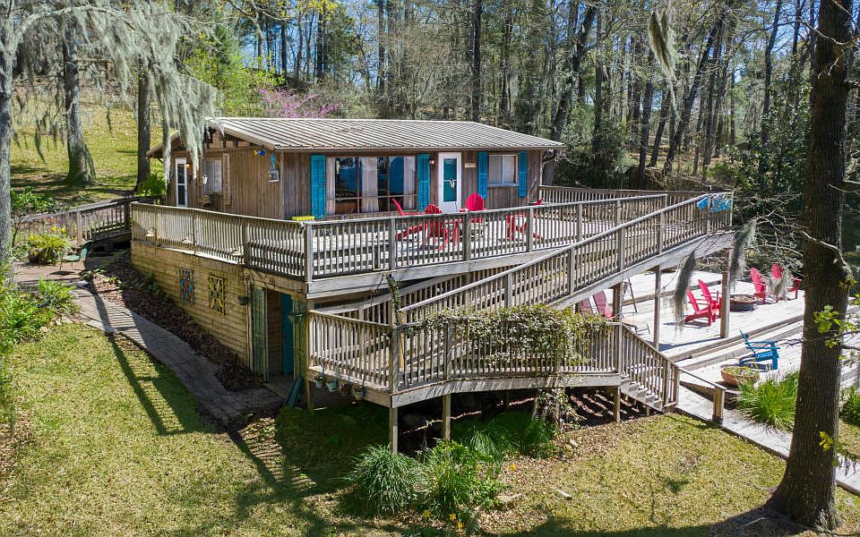 1st image of 229 Bullard Dr