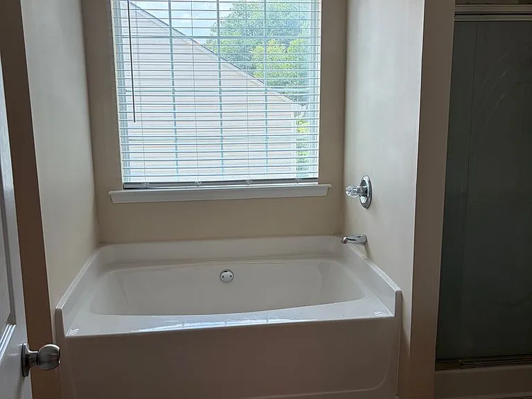 835 N Bay Overlook — Photo 35