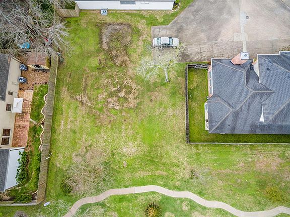 5th image of 12800 Briar Forest Dr Unit 51